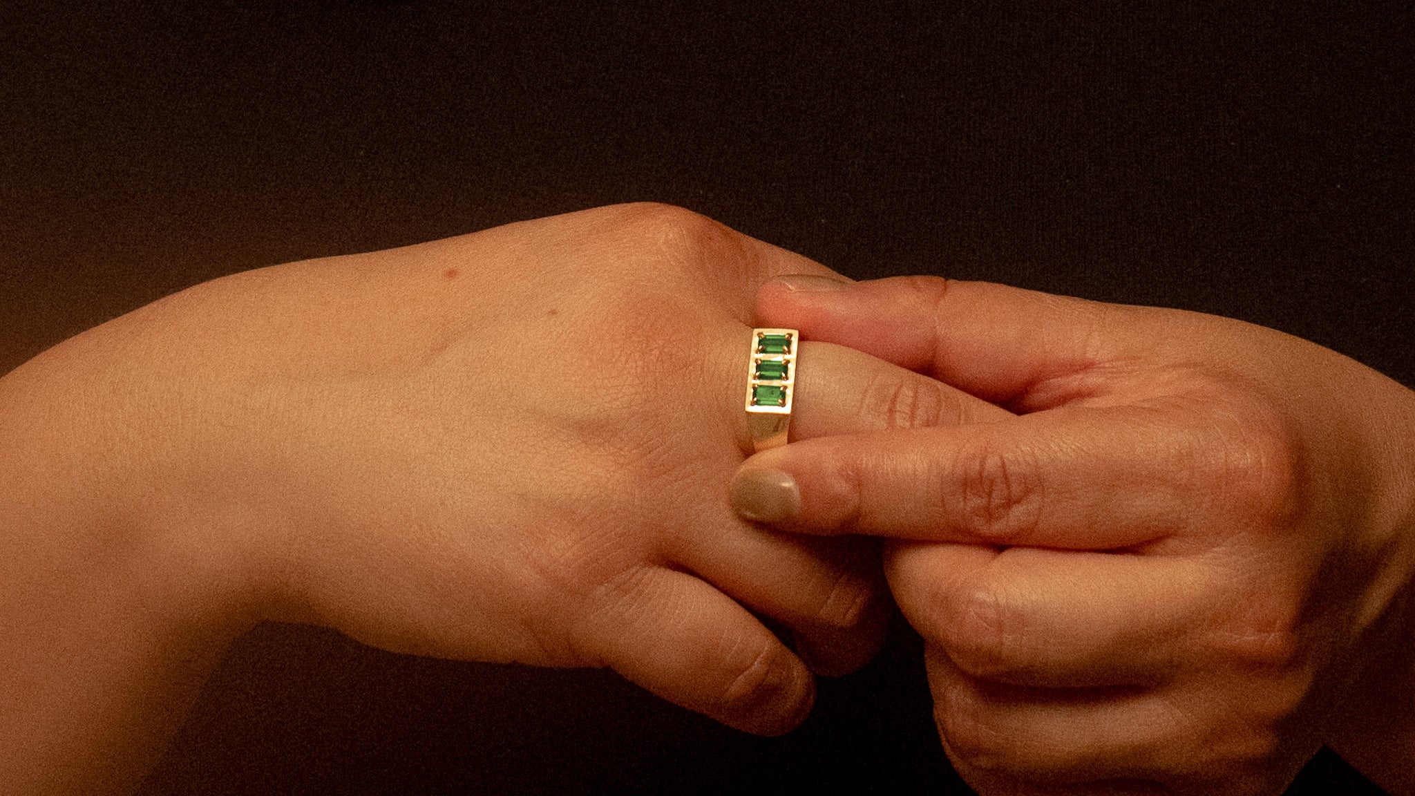 Oathbound Ring | Emerald
