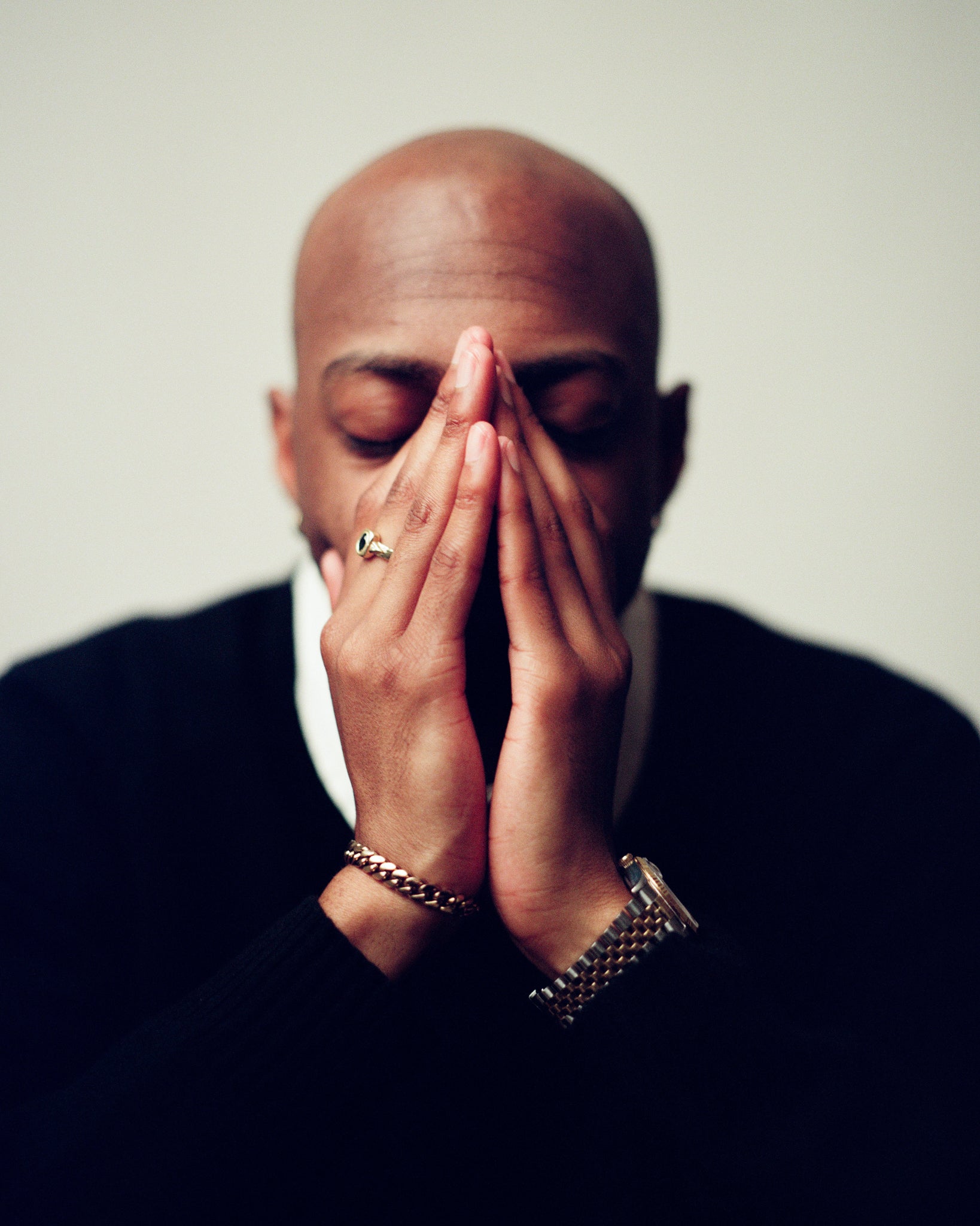 Graveshire Ring / yellow gold + blue sapphire