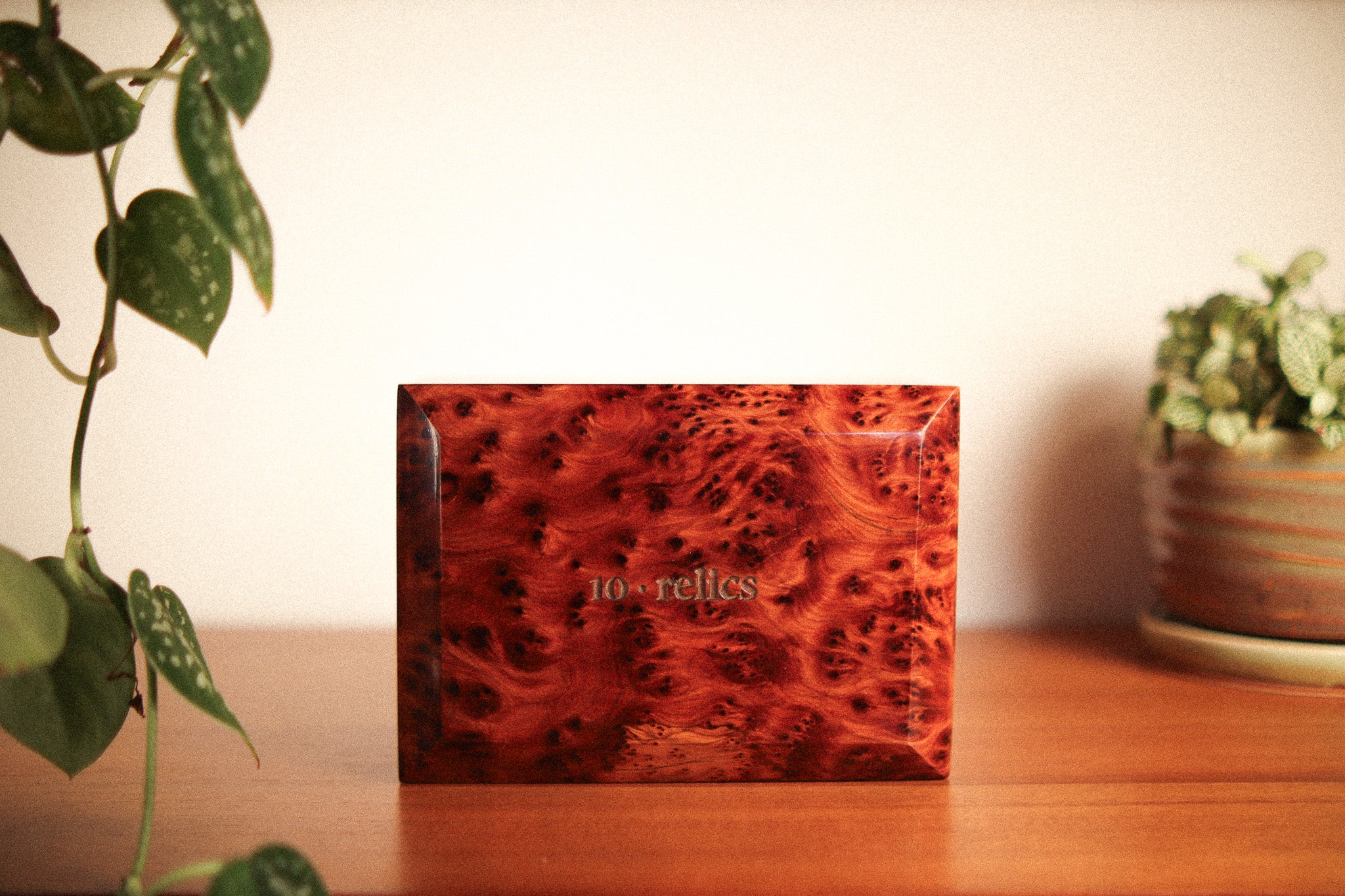 Graveshire Pendant / rose gold + emerald